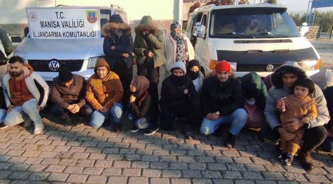 Manisa'da 44 Kaçak Göçmen Yakalandı